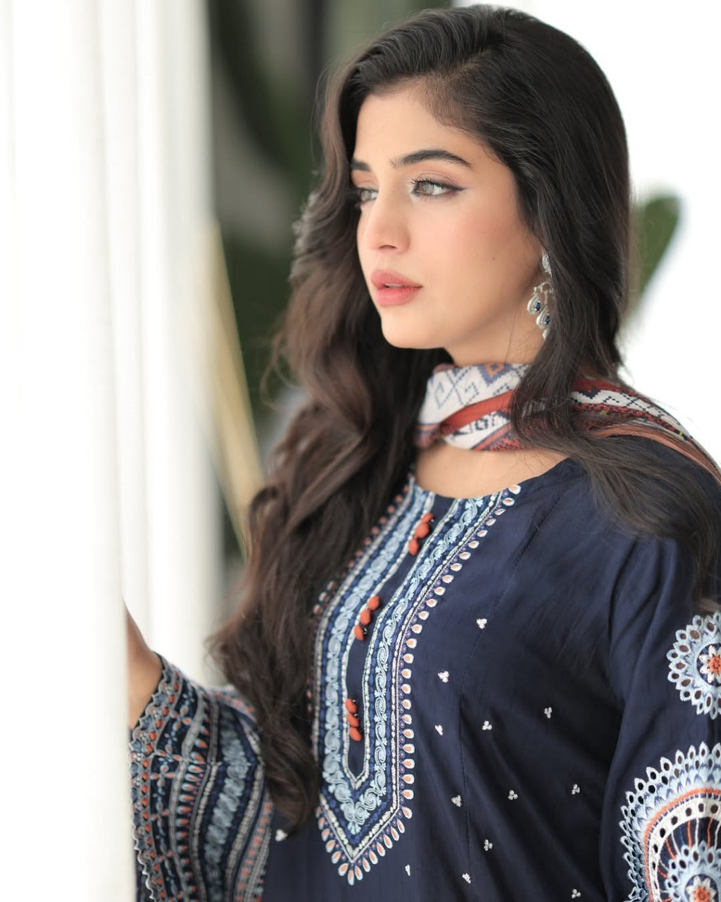 WN FASHION EMBROIDERY 3PC