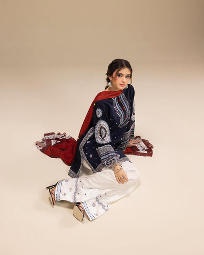 WN FASHION EMBROIDERY 3PC