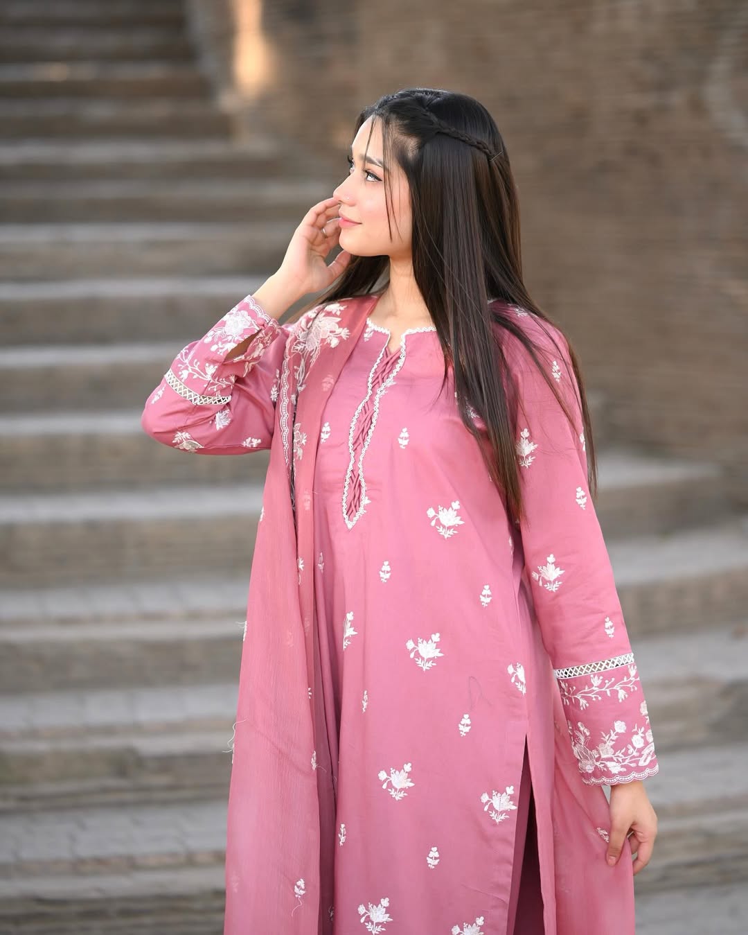 WN FASHION  EMBROIDERY 3PC