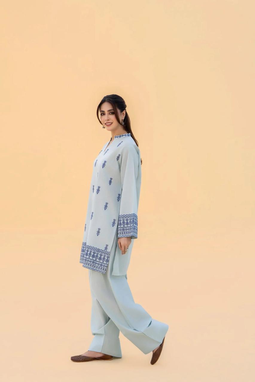 WN FASHION DAINA LAWM 2PC  FARSHI SHALWAR