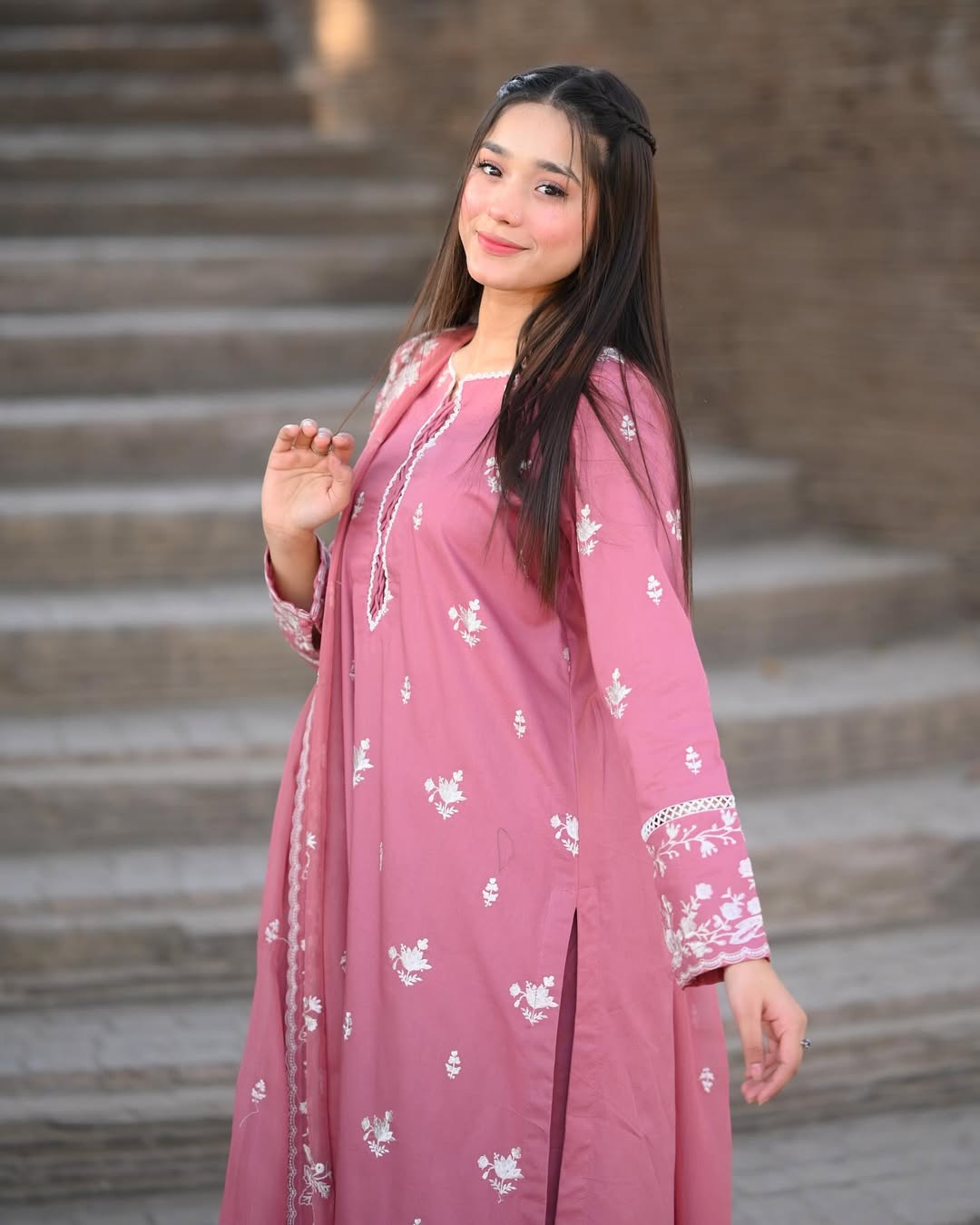WN FASHION  EMBROIDERY 3PC