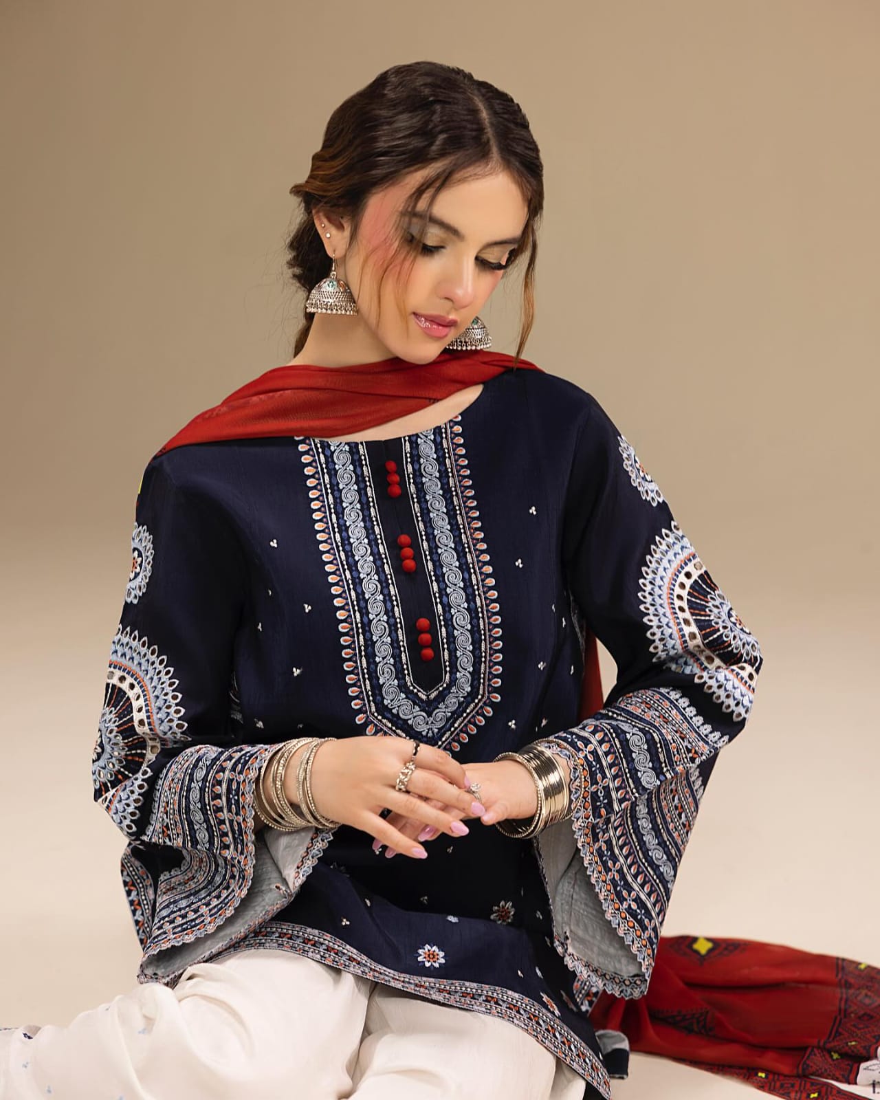 WN FASHION EMBROIDERY 3PC